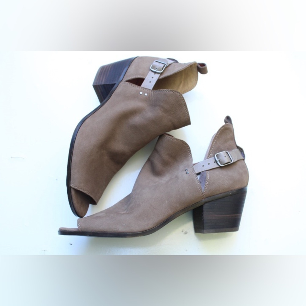 Lucky Brand Banu ankle boots